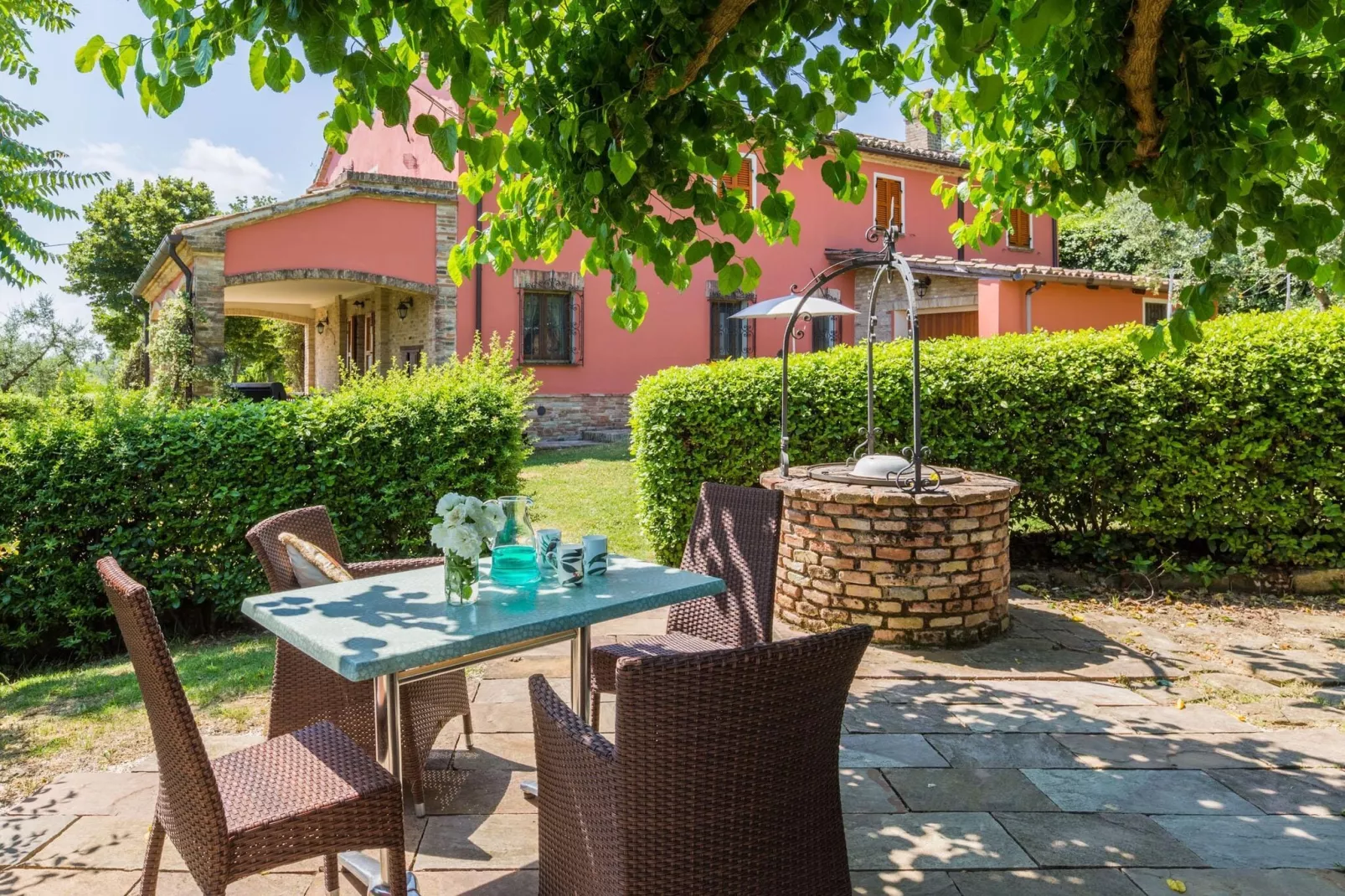 Villa Azzurra-Tuinen zomer