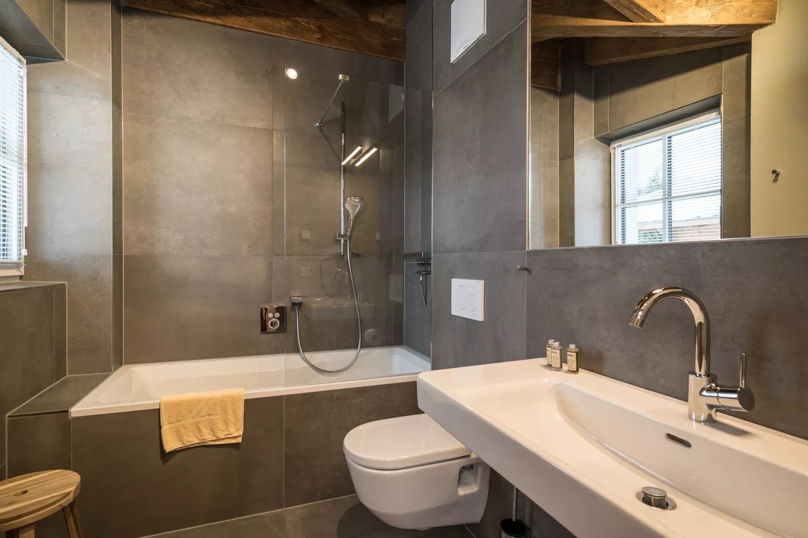 Chalet Schneeflocke Leogang-Badkamer