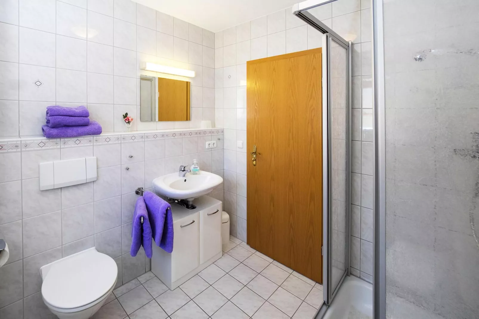 Country house Monika, Bayerisch Gmain-Studio, 48 qm (OG)-Badkamer