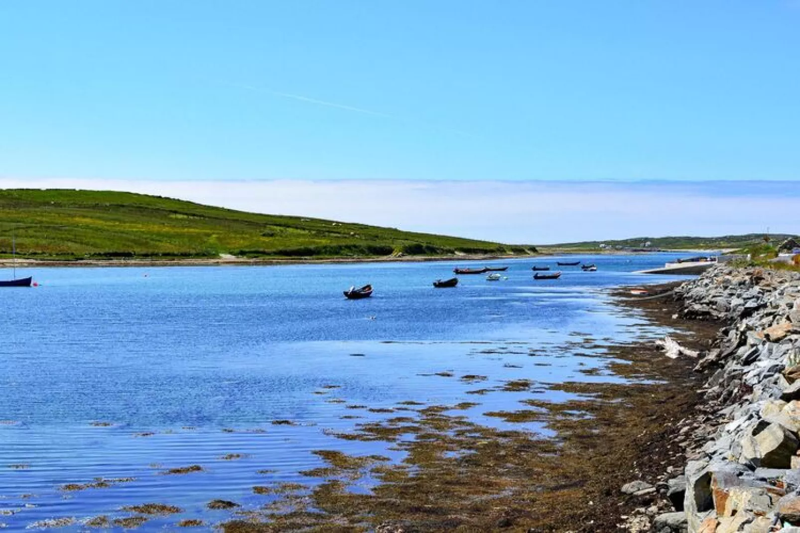 Cottage in Clifden Co Galway in Ireland-Waterzicht