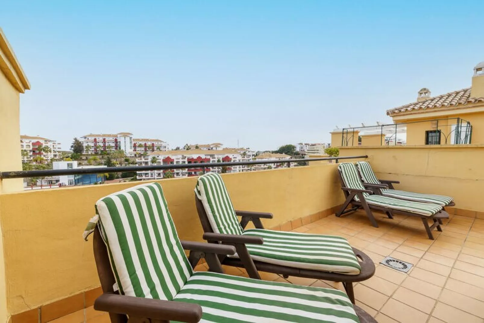 Cumbres de Riviera - CT 169 6 PAX-Terrasbalkon