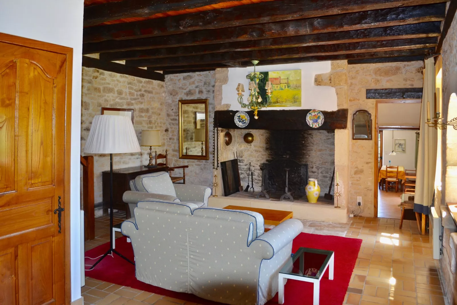 Maison Tamniès-Woonkamer