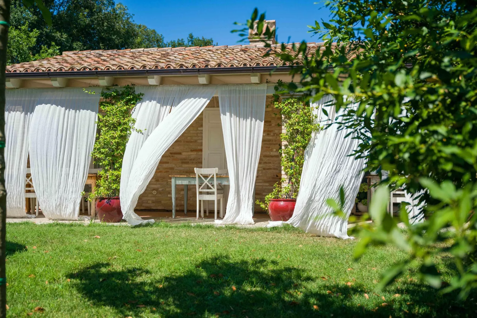 Villa Eleganza-Tuinen zomer