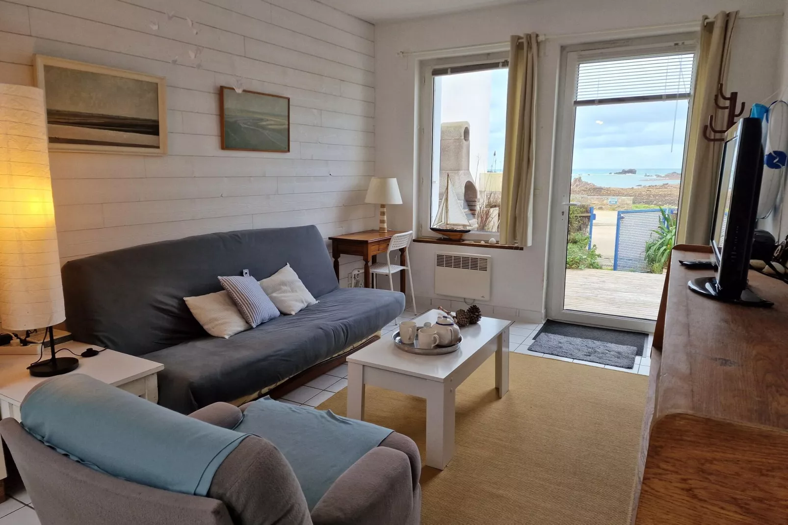 Apartment in top location with fantastic sea view Primel Plougasnou