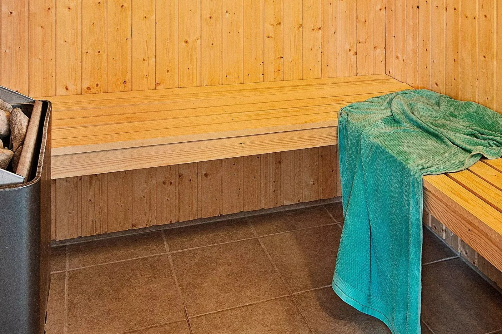 24 persoons vakantie huis in Idestrup-Sauna