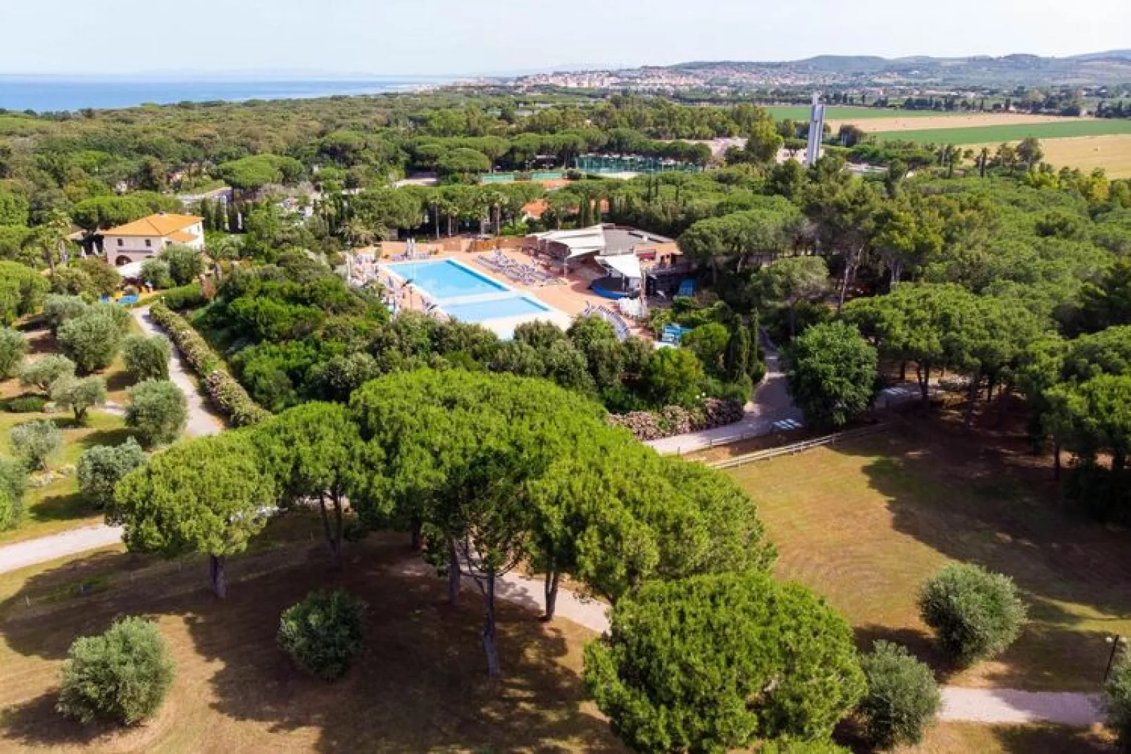 Holiday resort Riva degli Etruschi San Vincenzo-Ville Morellino Trilocali 200 m dal mare-Buitenkant zomer