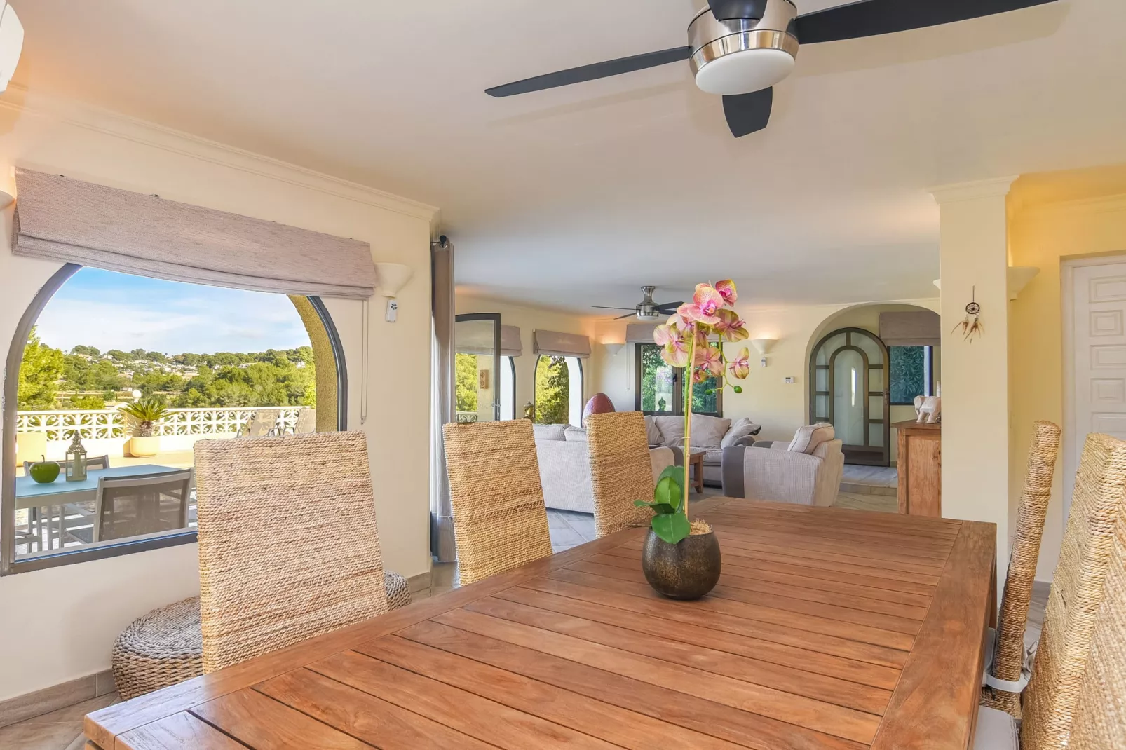 Villa Las Viñas	-Eetkamer