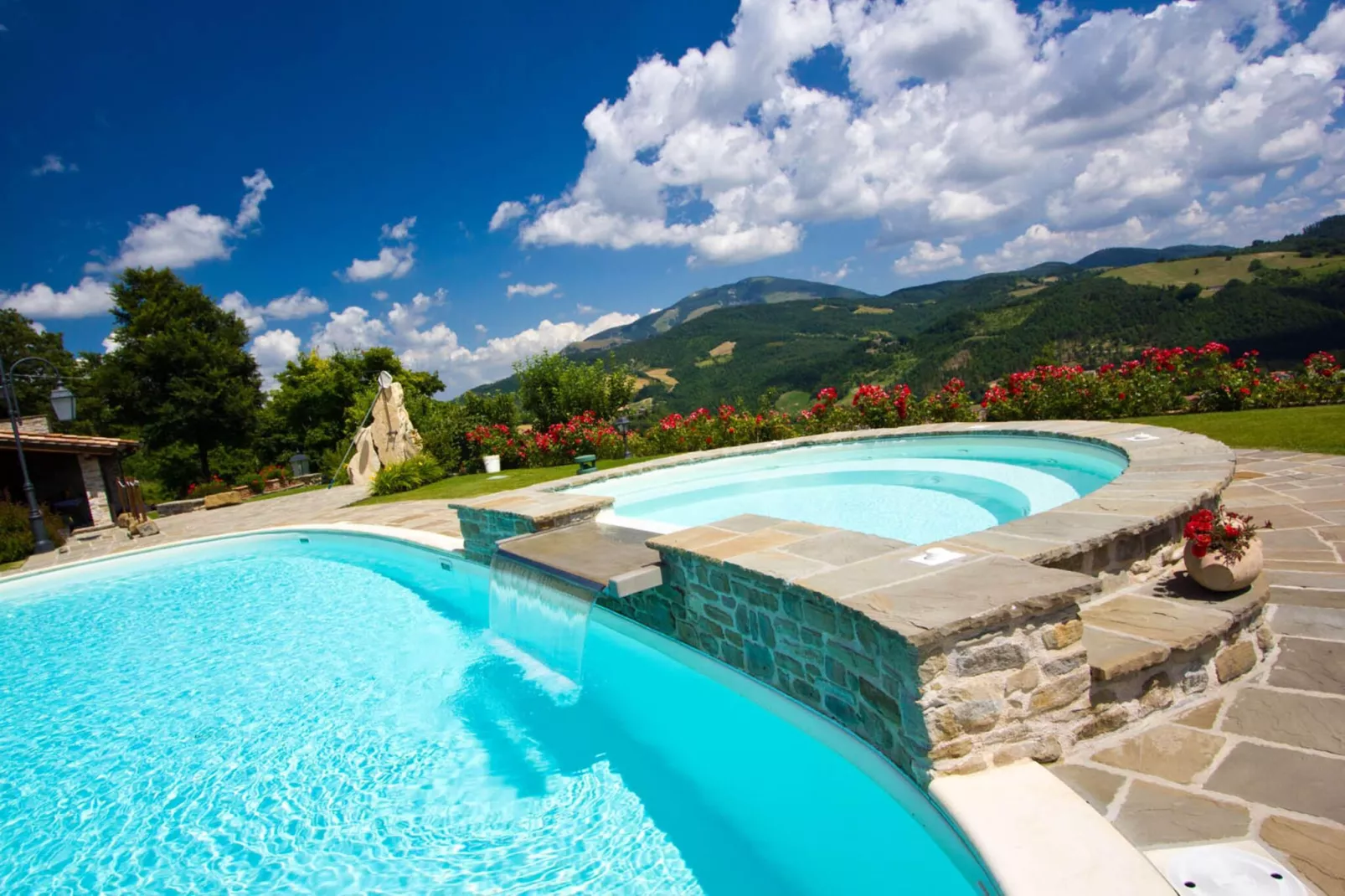 La Rocca Estate-Zwembad