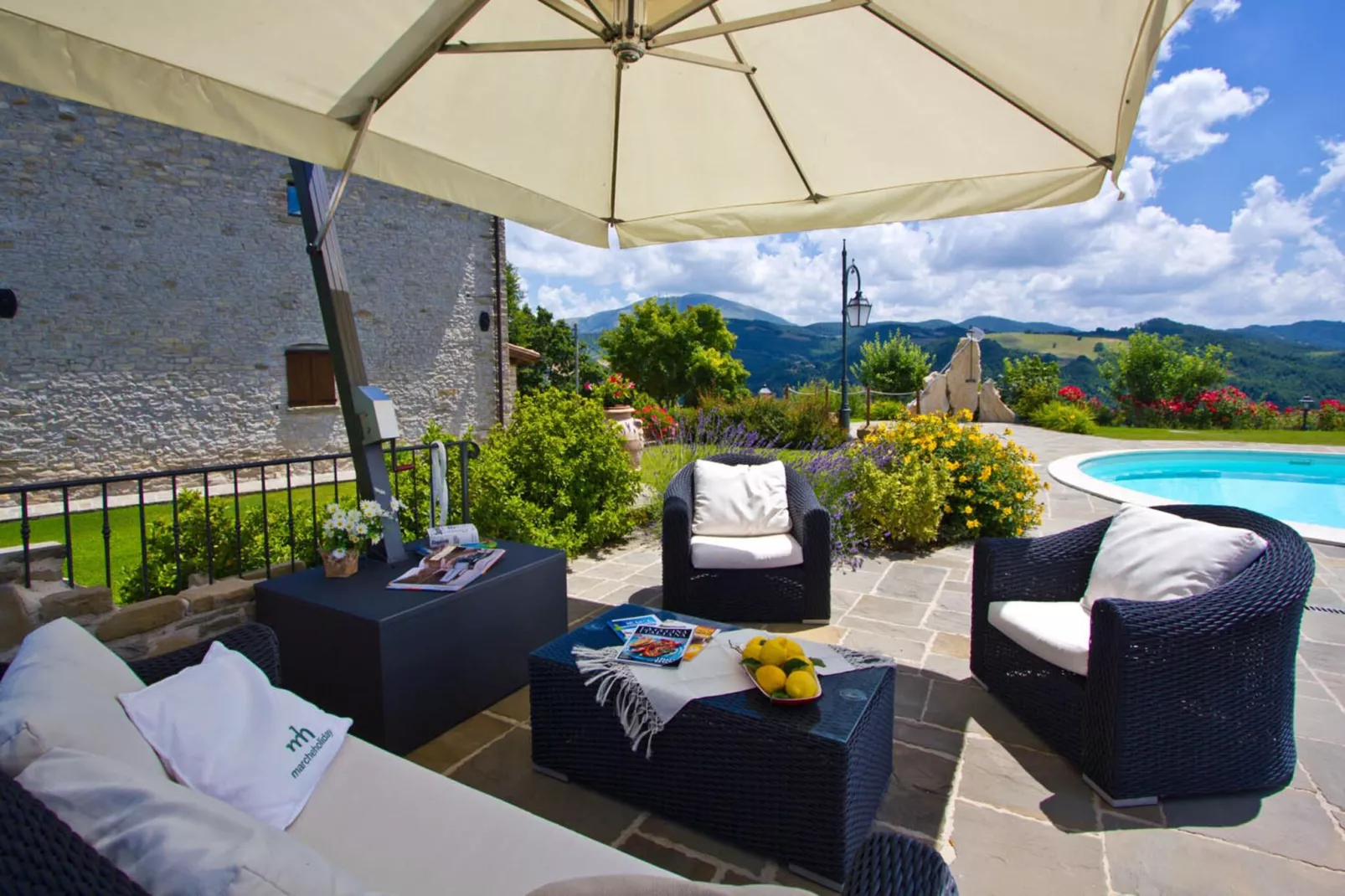 La Rocca Estate-Terrasbalkon