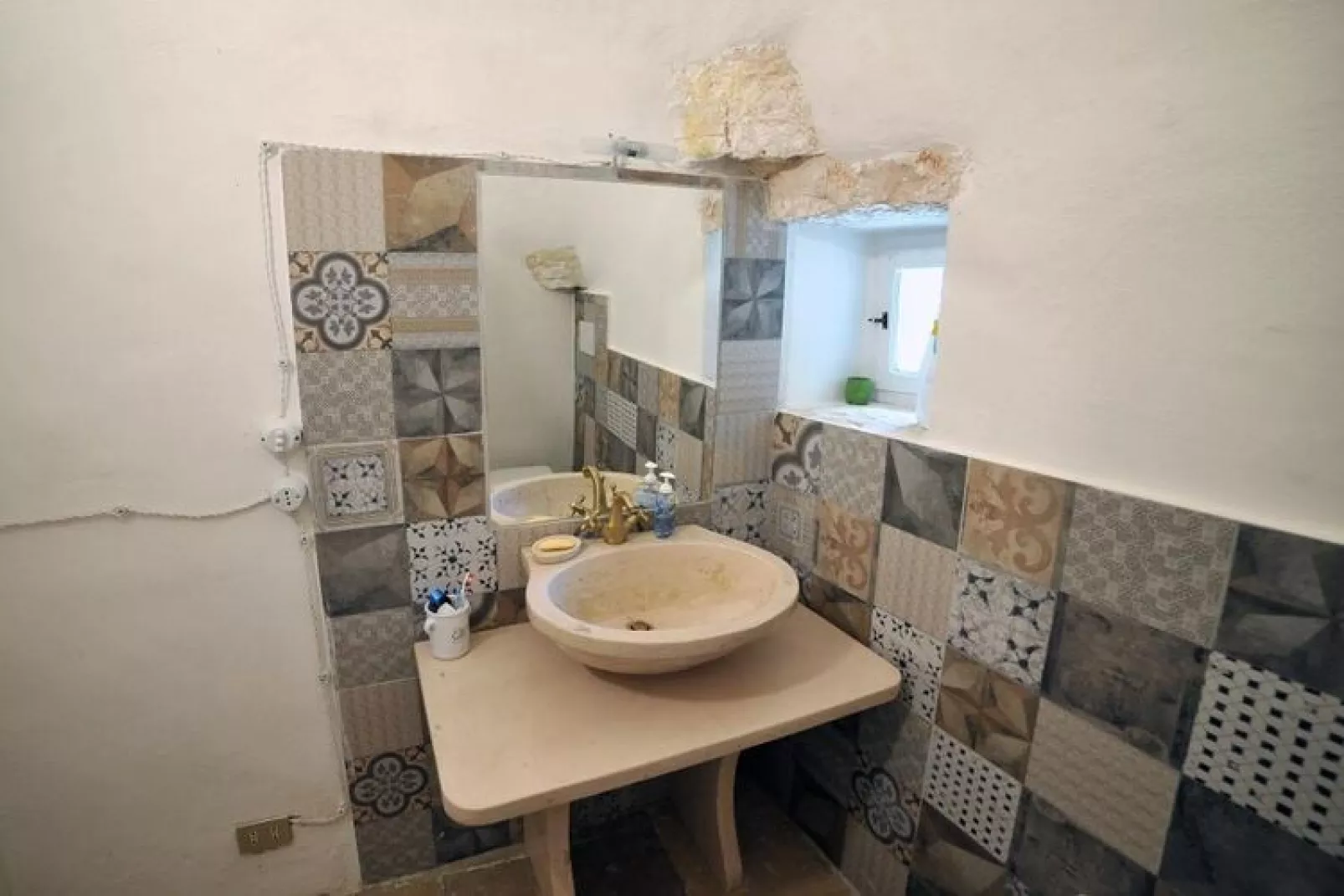 Tenuta Bianca Ostuni-Badkamer