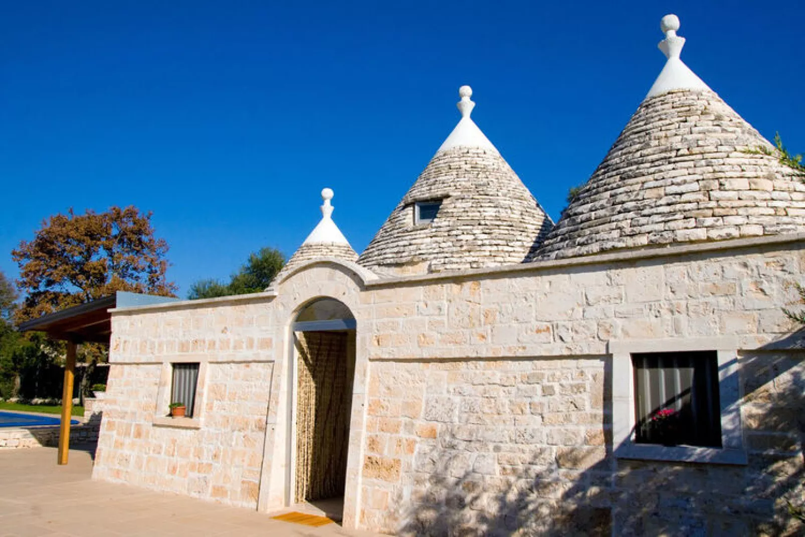 Trullo Filippo Ostuni-Buitenkant zomer