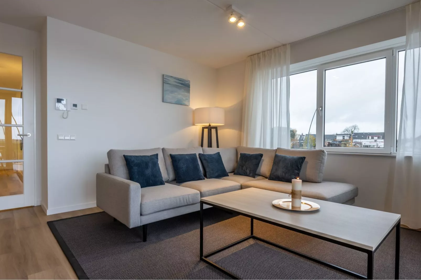 Harbour Loft 1G -uitzicht jachthaven-Woonkamer