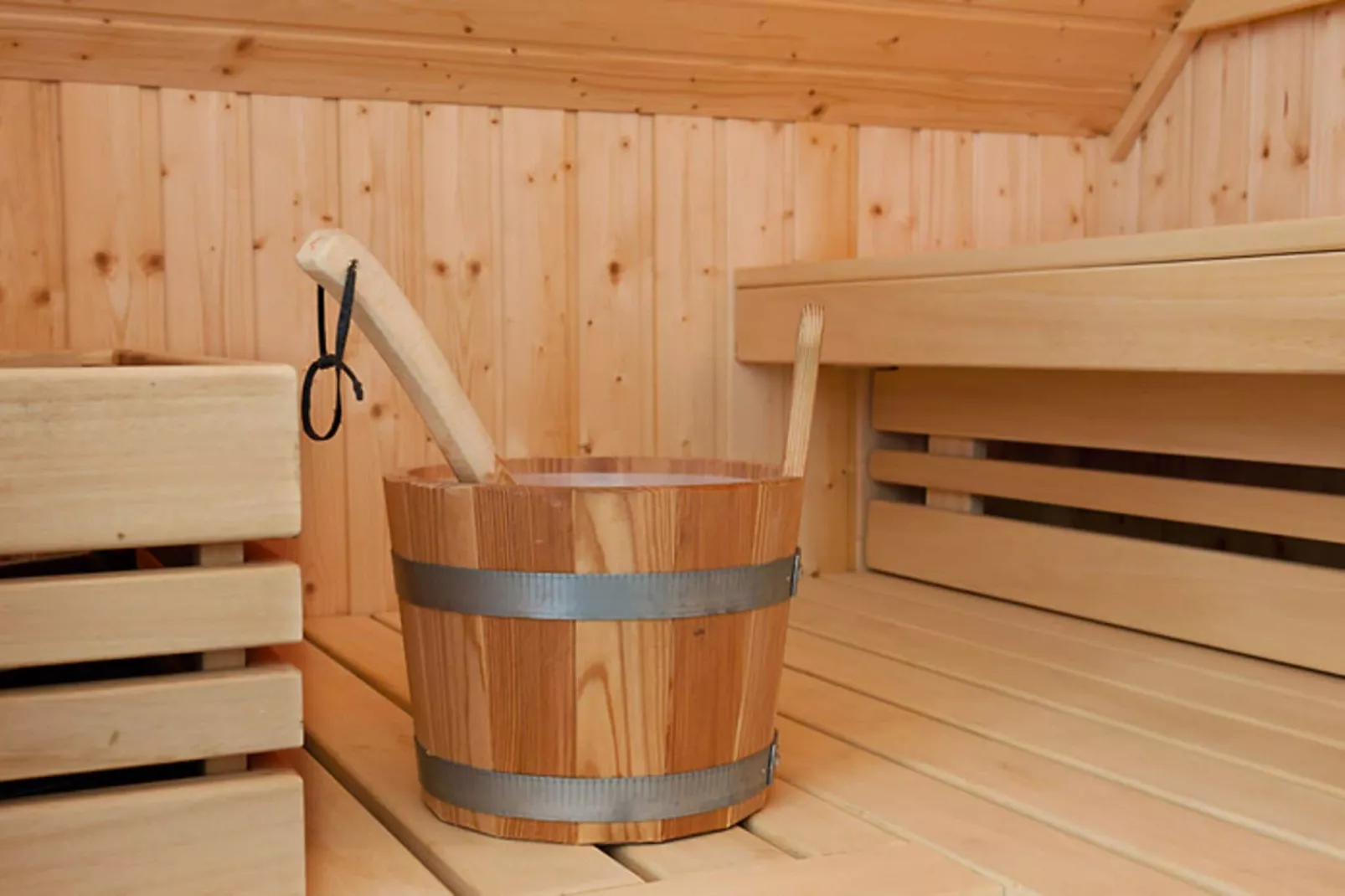 Grand Sechstjin Wellness de luxe met sauna en buitenspa-Wellness