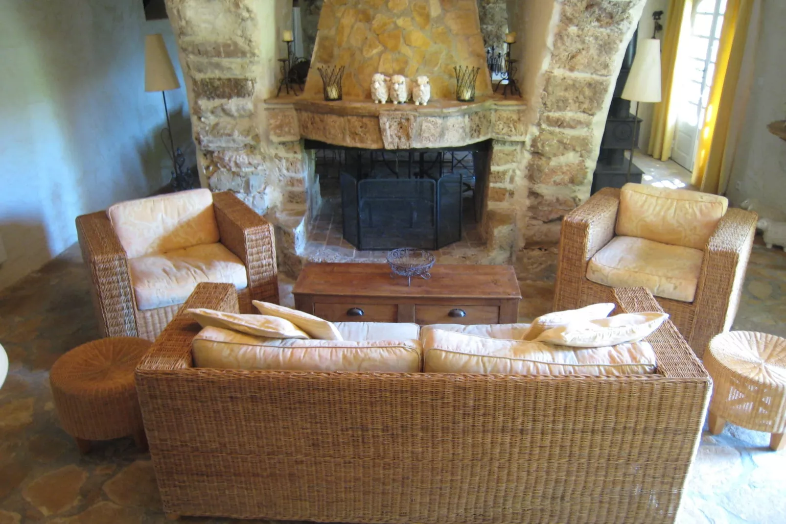 Bergerie Caseneuve-Woonkamer