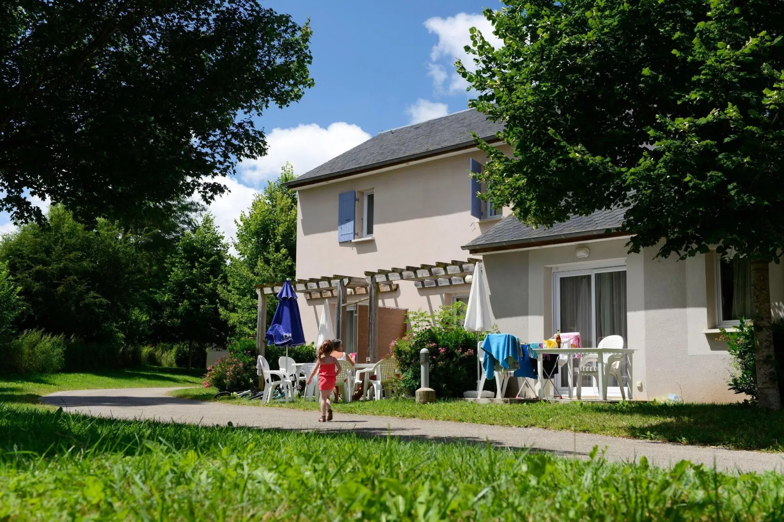 Résidence Le Hameau du Lac 2-Buitenkant zomer