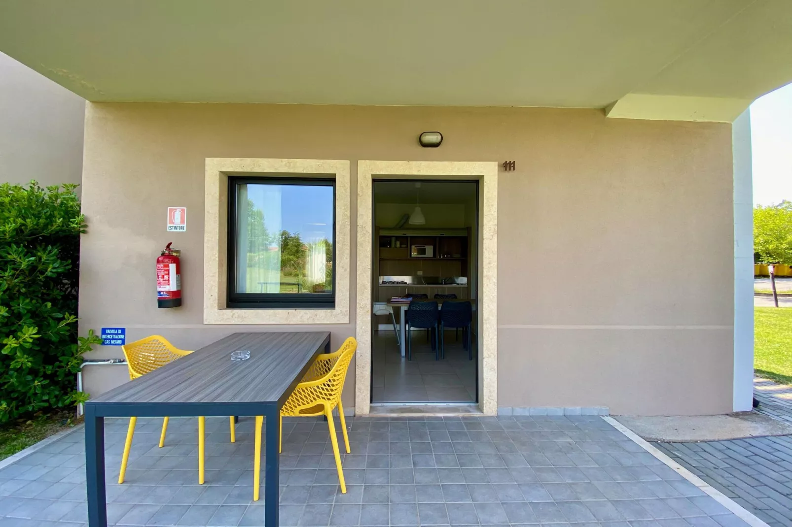 Residence Belvedere Village Castelnuovo del Garda-Trilo Family-Terrasbalkon