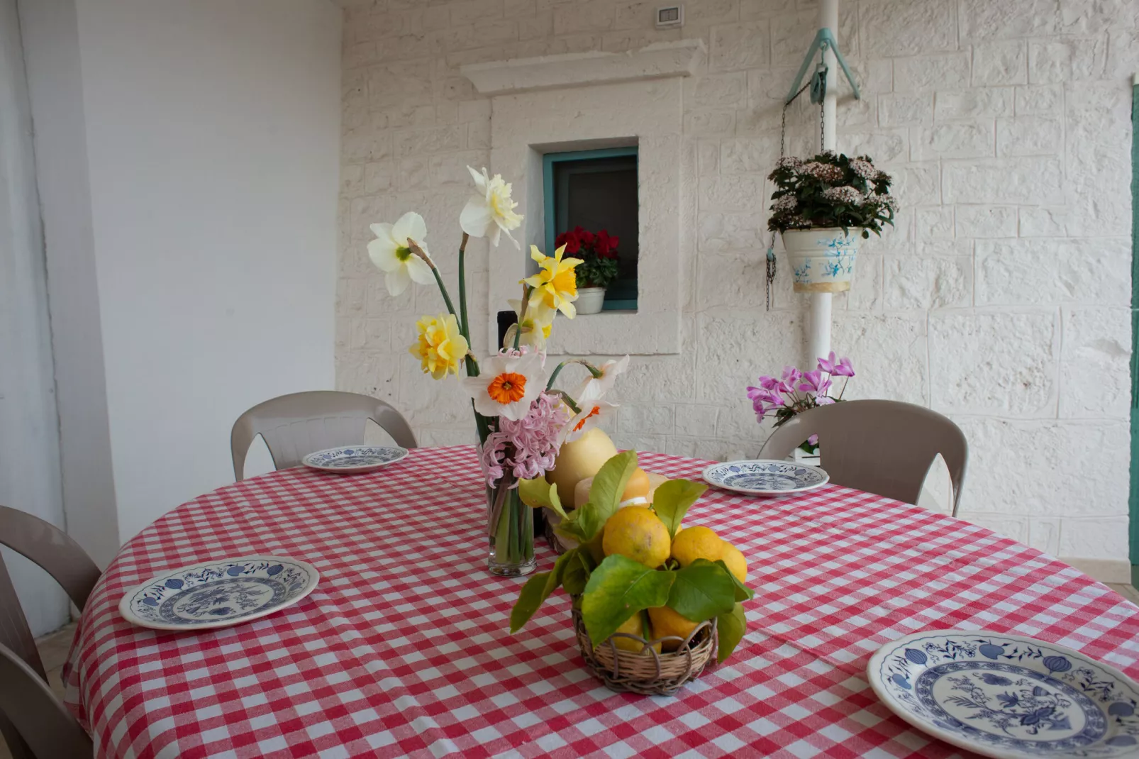 Trulli di Mina - Lamia Fresia Locorotondo-Terrasbalkon