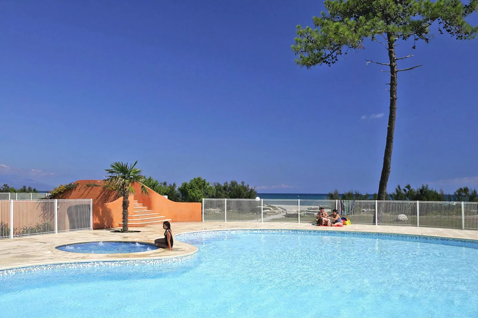 Residence Cala Bianca - Borgo-Plage // Studio Cab 24m2-Zwembad