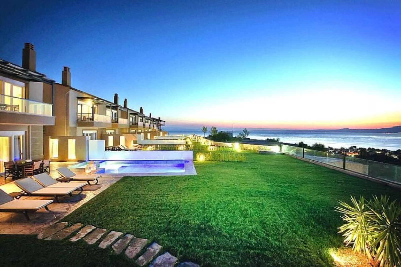 Holiday homes Sunny Villas Resort and SPA Chanioti-SUNNY VILLA 2 BEDROOMS heated pool