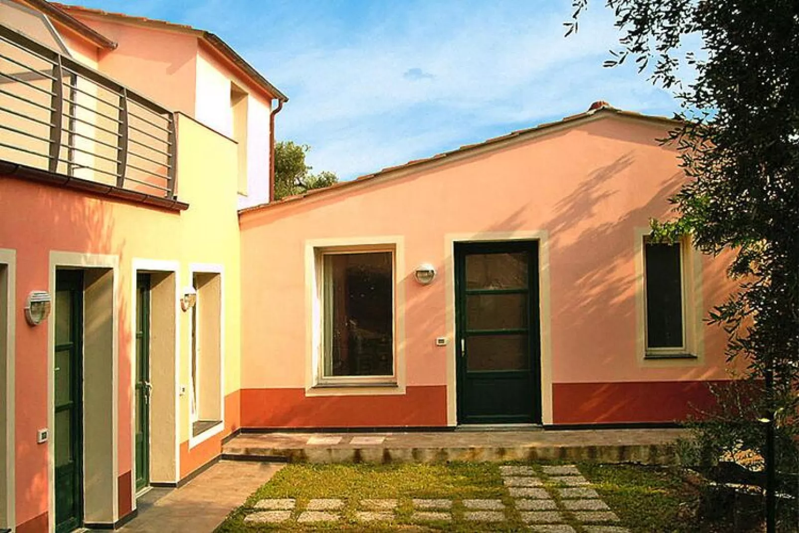 Apartments Borgo Verde Imperia superior M4U/A4 Superior