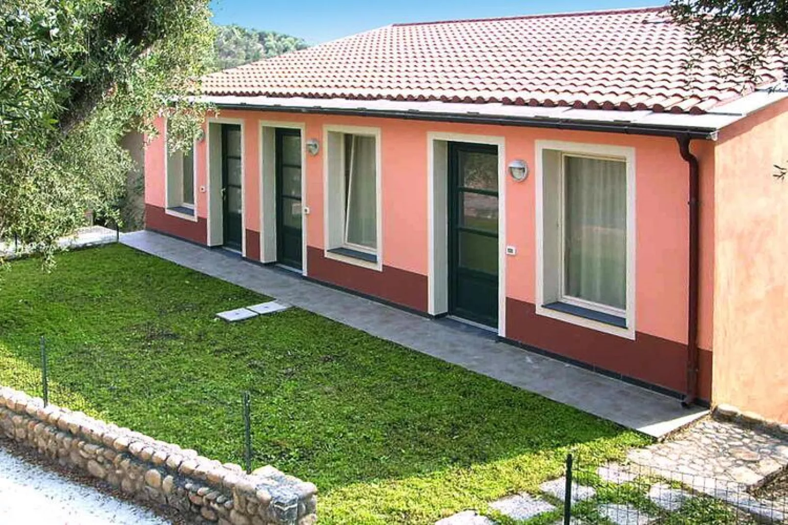 Apartments Borgo Verde Imperia superior M4U/A4 Superior-Buitenkant zomer