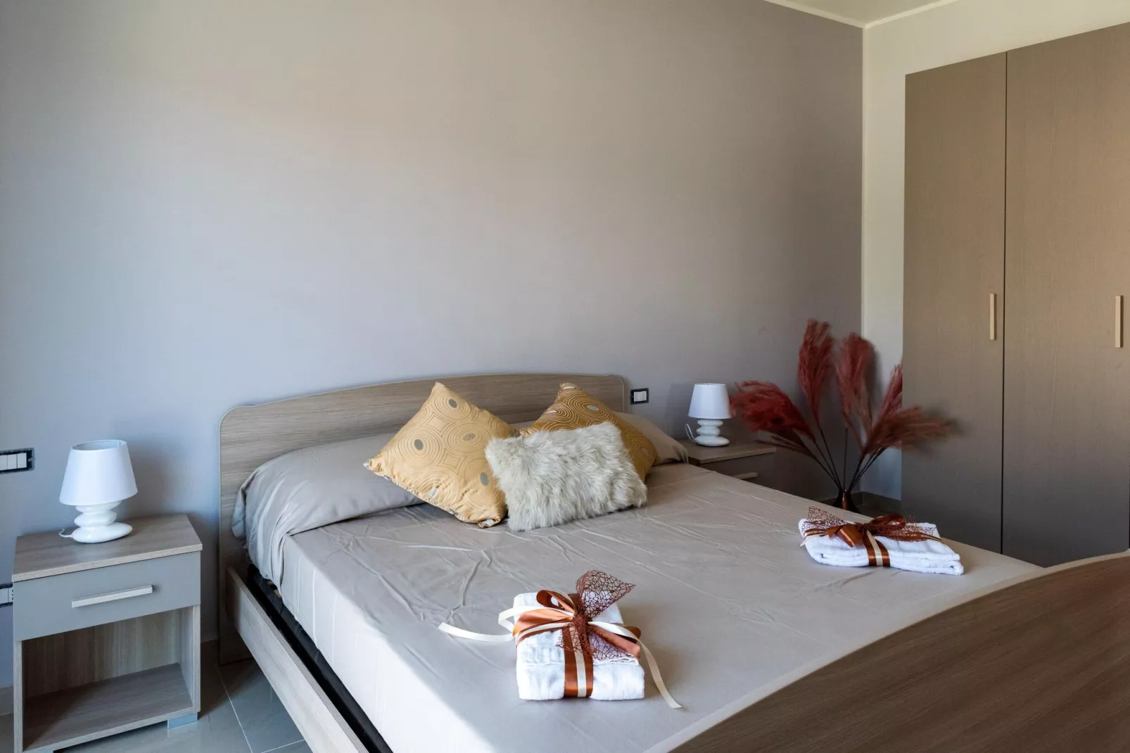 Hyèle Accommodation Experience Casal Velino - 2 bedroom 6 pax - Trilo Deluxe Garden View-Slaapkamer