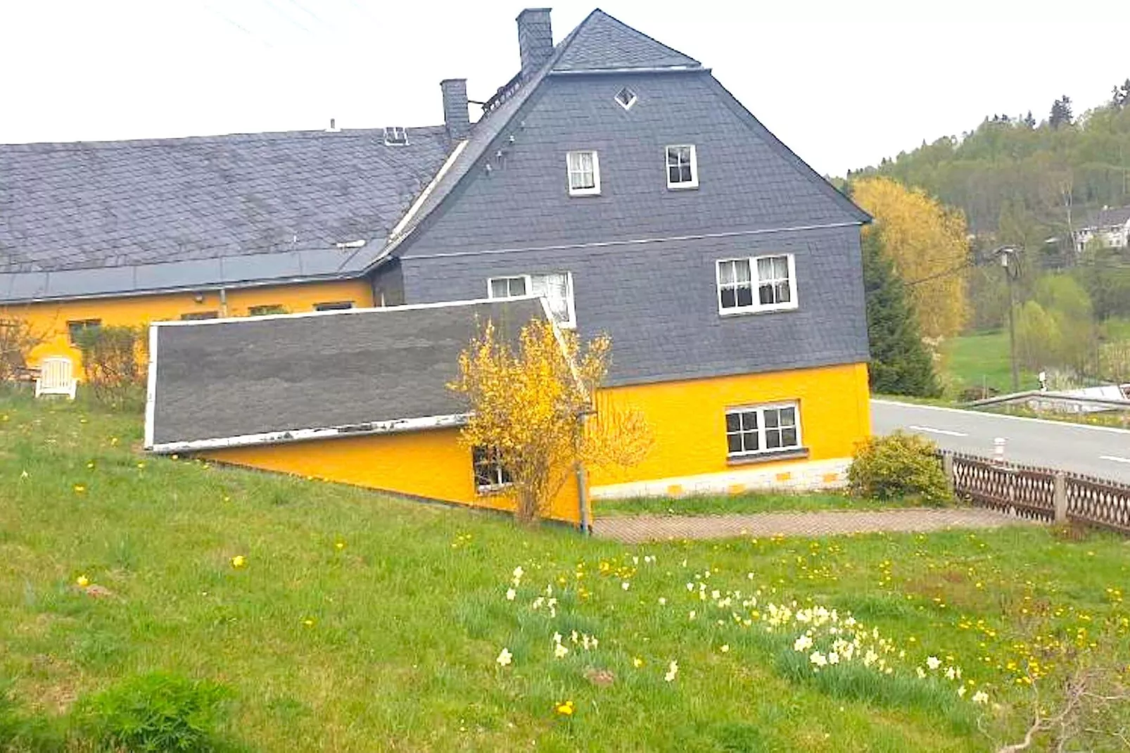 Gruppenferienhaus nähe Kurort Oberwiesenthal-Buitenkant zomer