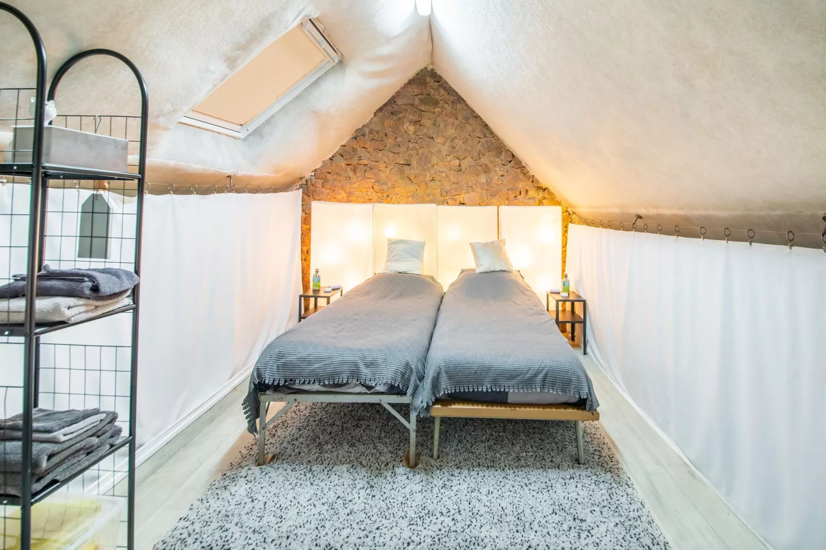 Charmante habitation située à la Reid avec Jacuzzi-Slaapkamer