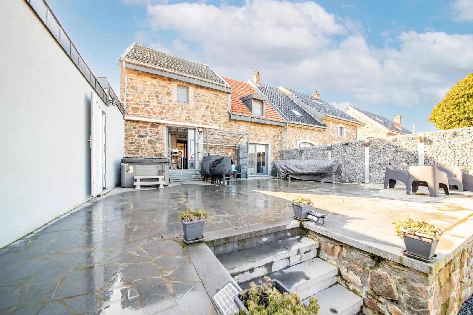Charmante habitation située à la Reid avec Jacuzzi-Terrasbalkon