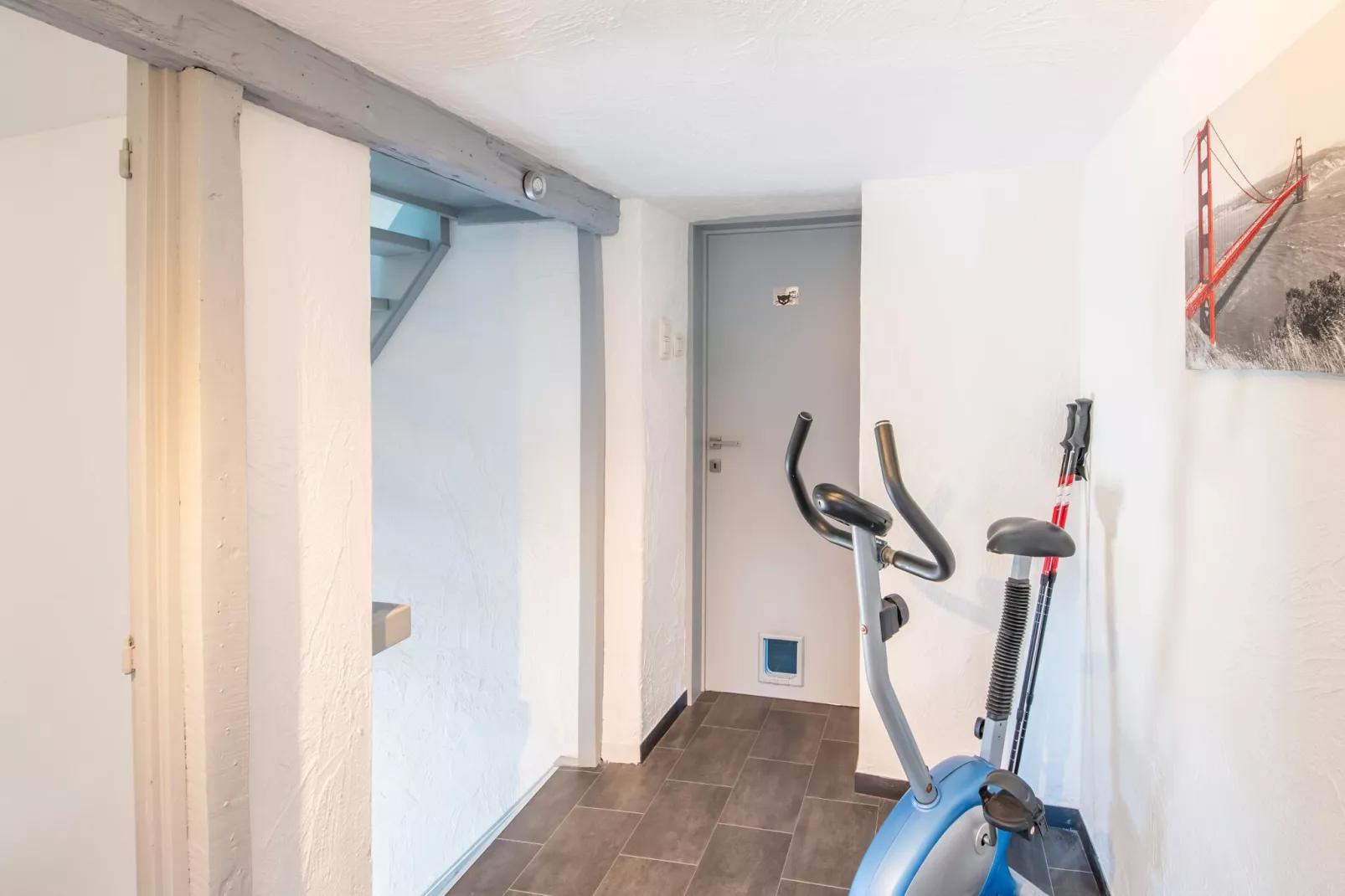 Charmante habitation située à la Reid avec Jacuzzi-Sportzaal