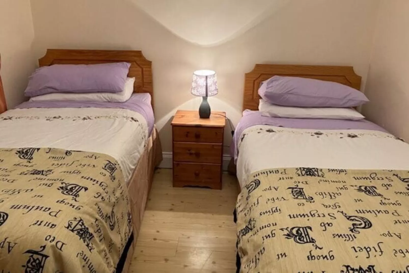 Brooklodge in Kenmare Kerry-Slaapkamer