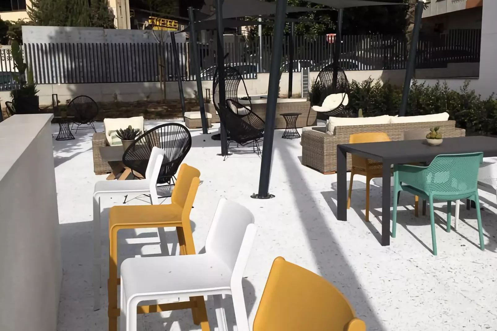 Apartamento Port Avenue - Tuinen zomer