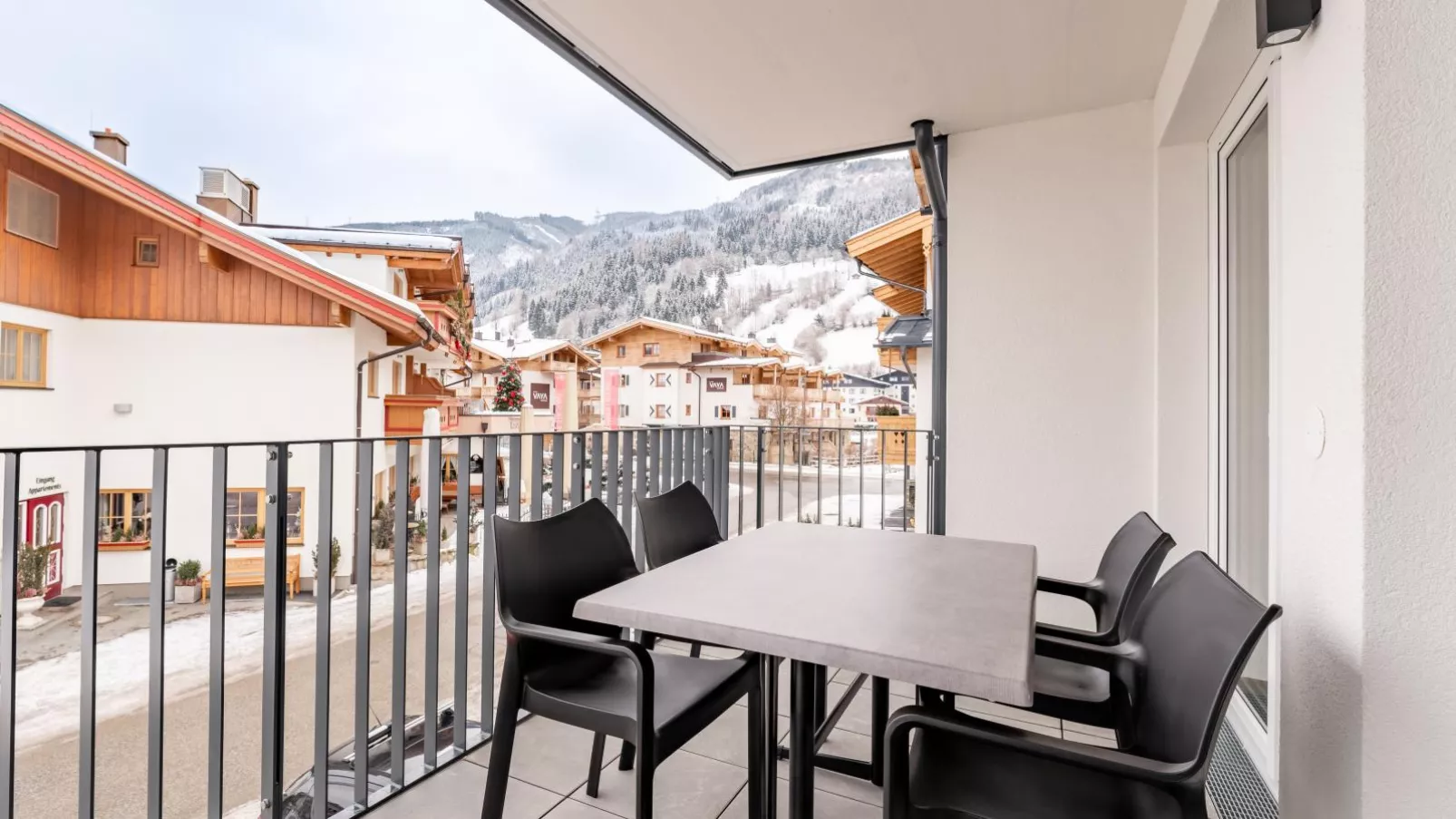 Falken Suites TOP 5-Terrasbalkon