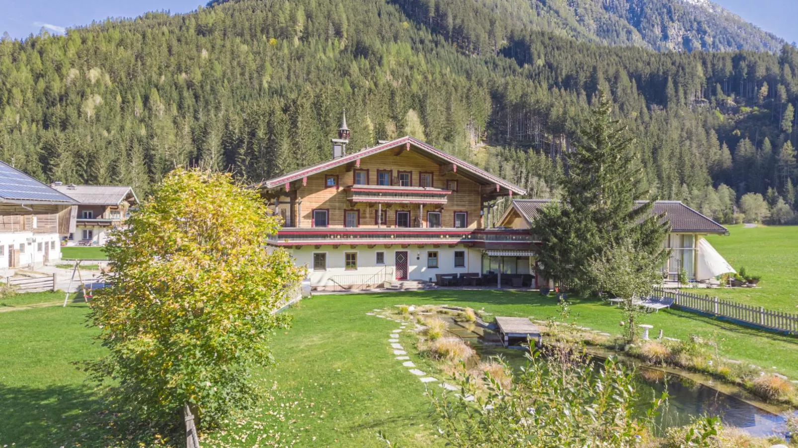 Landhaus Schiedhof-Buitenkant zomer