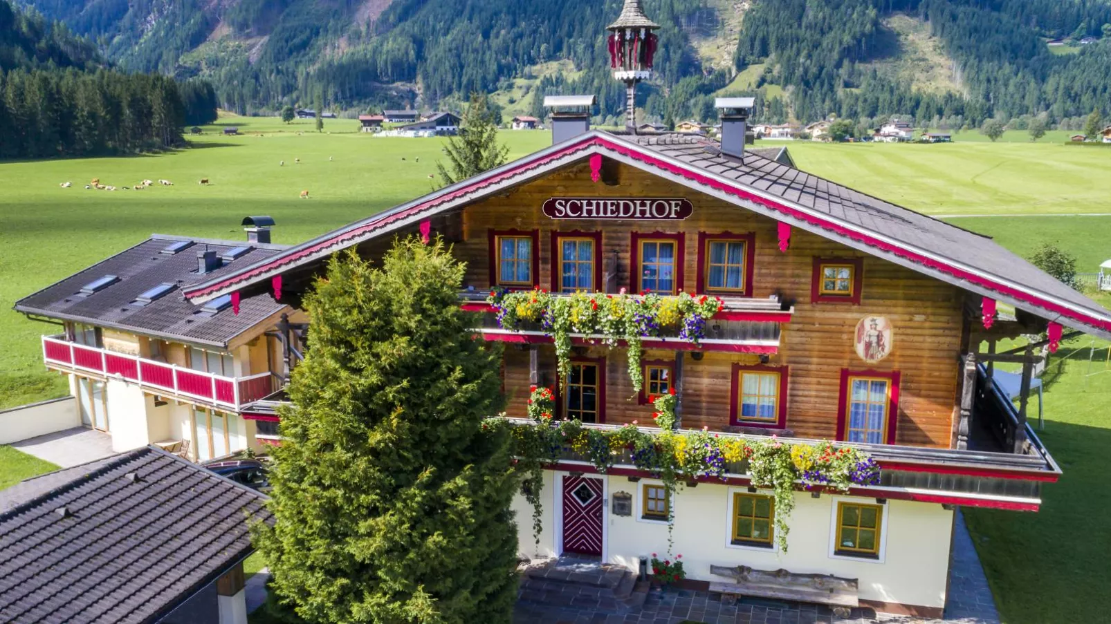 Landhaus Schiedhof-Buitenkant zomer