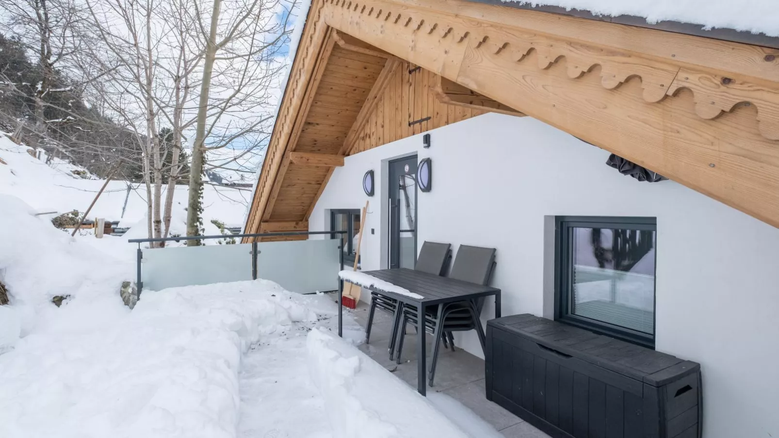 Kobelhäusl bei Hause - Yannick-Terrasbalkon