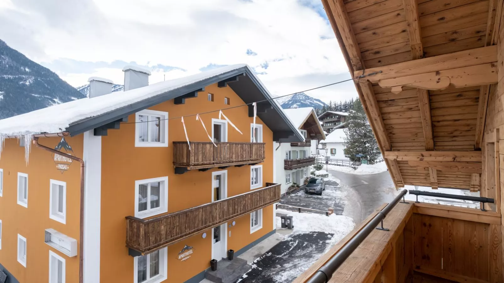 Kobelhäusl bei Hause Groß-Uitzicht winter