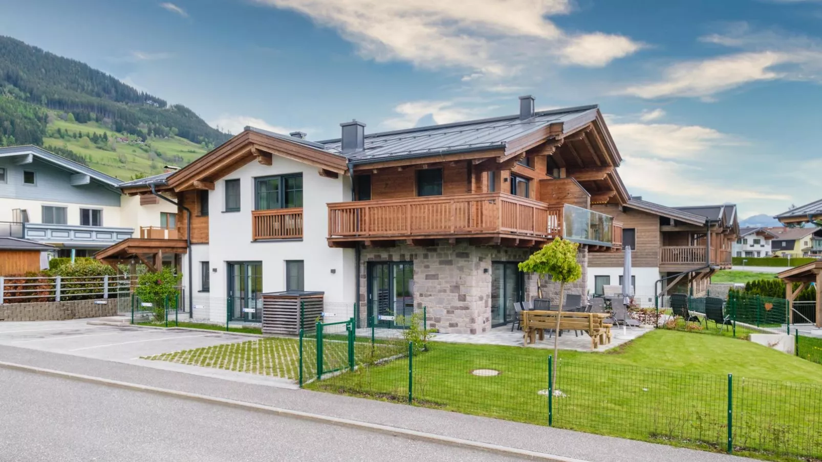 BergbiberHAUS L-Buitenkant zomer