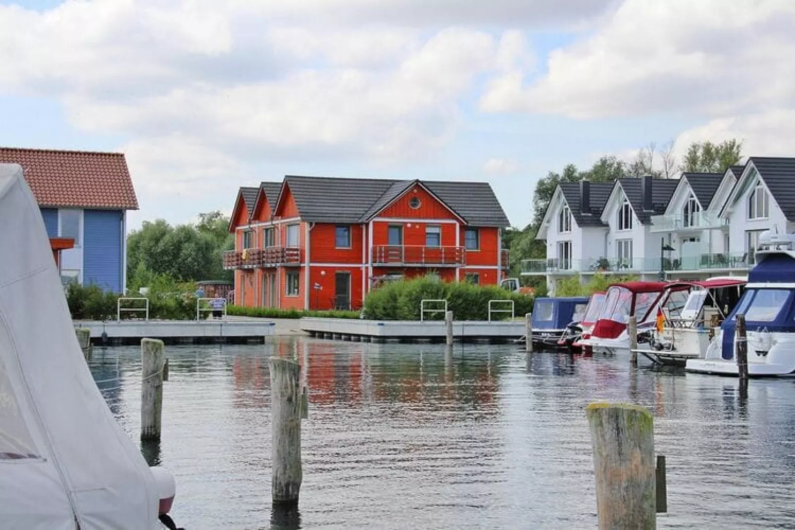 Appartementhaus am Leuchtturm / Fewo Werder 30 qm-Buitenkant zomer