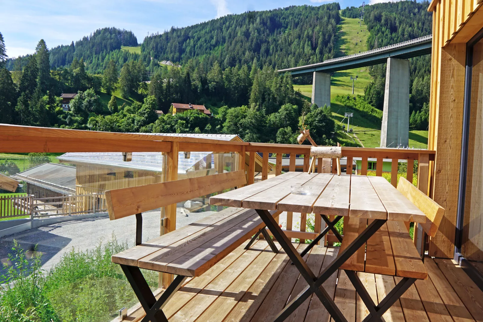 Bergeralm Chalets 1-Tuinen zomer