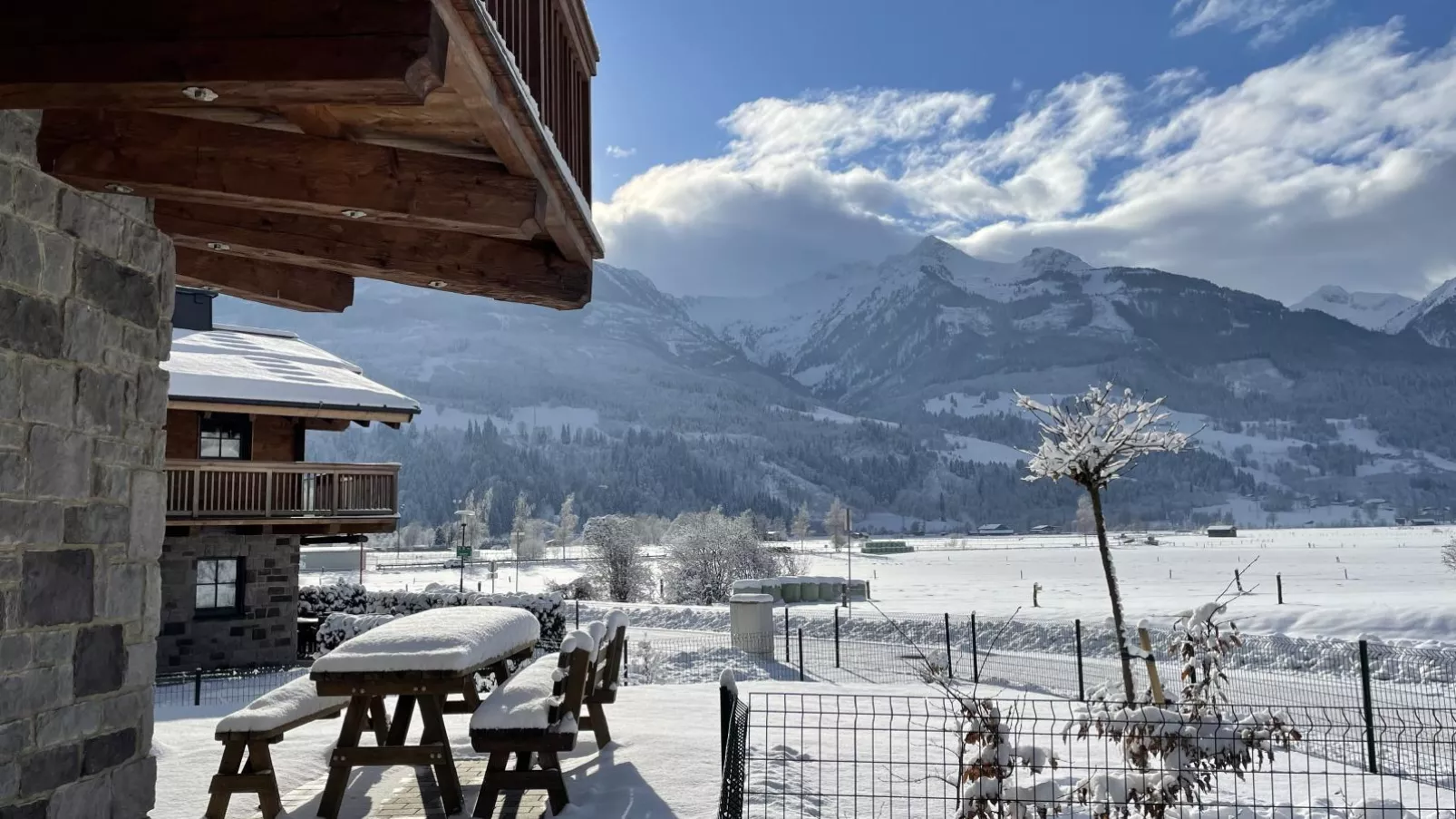 Tauern Lodge L-Uitzicht winter