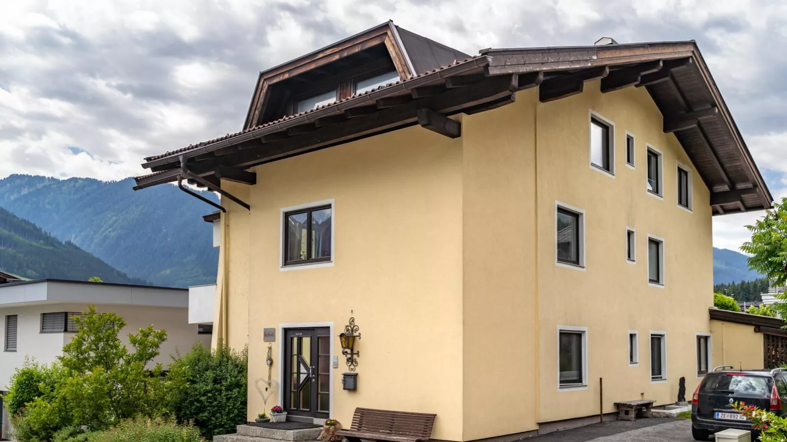 Haus-Verena-Buitenkant zomer