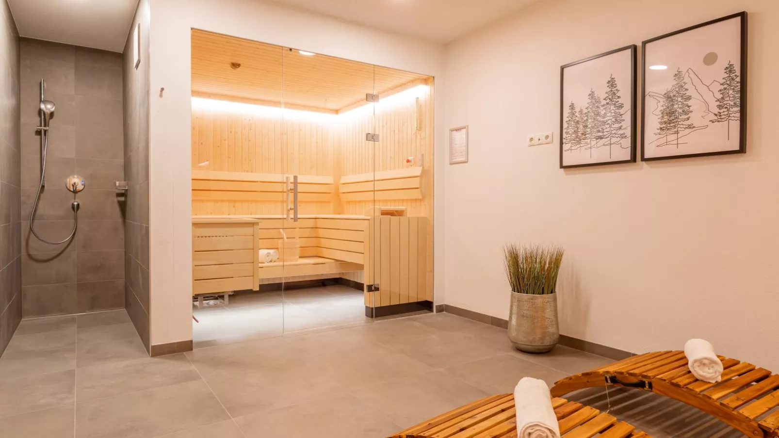 FIIF Pinzgau-Wellness