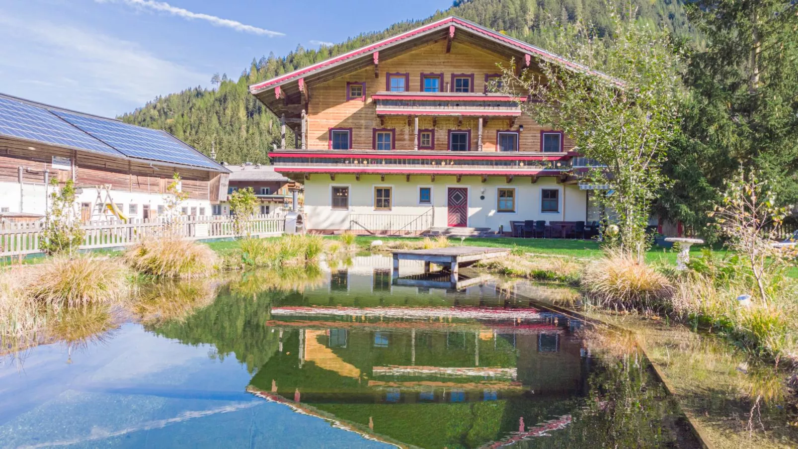 Landhaus Schiedhof L-Buitenkant zomer