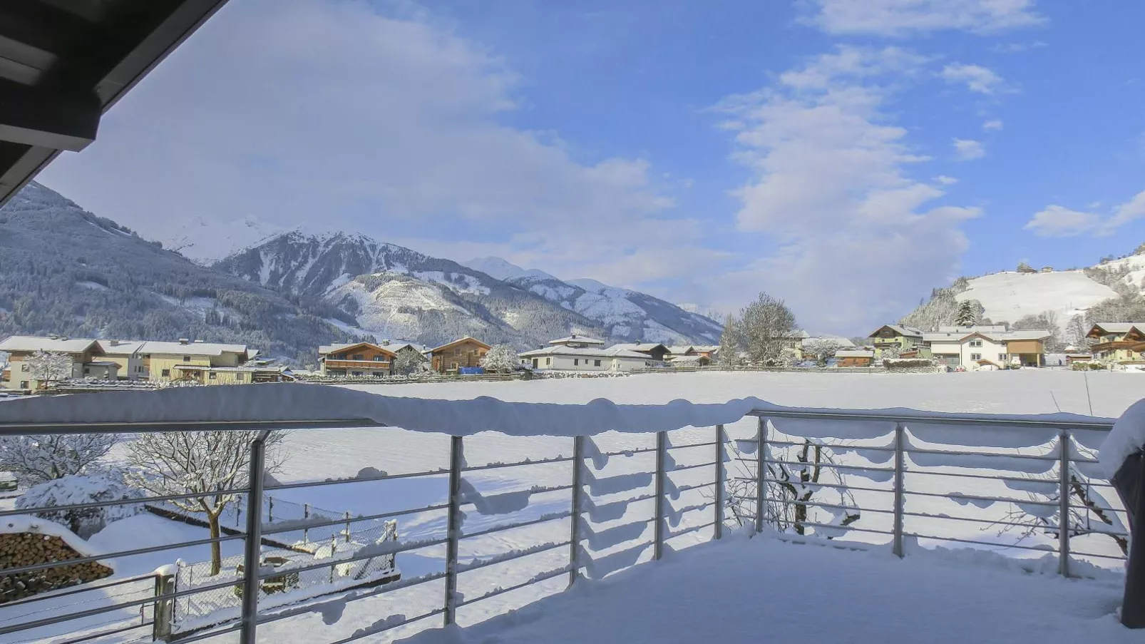 Tauernhaus Madelief-Uitzicht winter