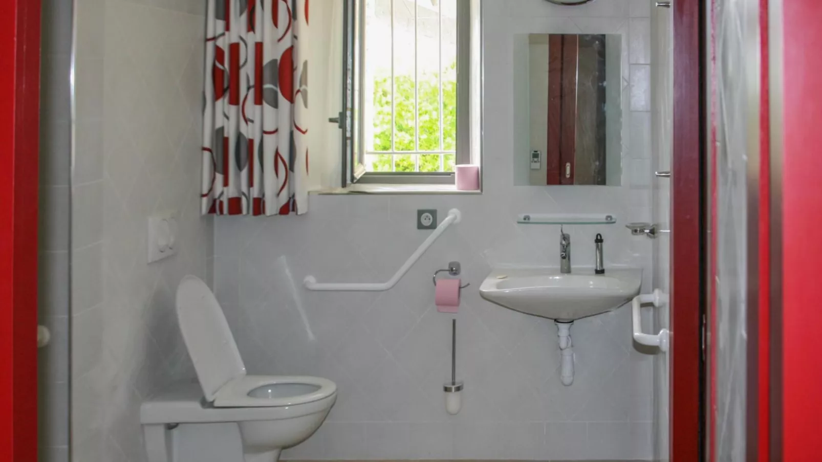 Gite La Sempesserre-Badkamer