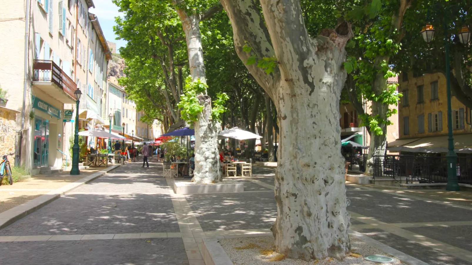 Maison Jaune-Gebieden zomer 1km