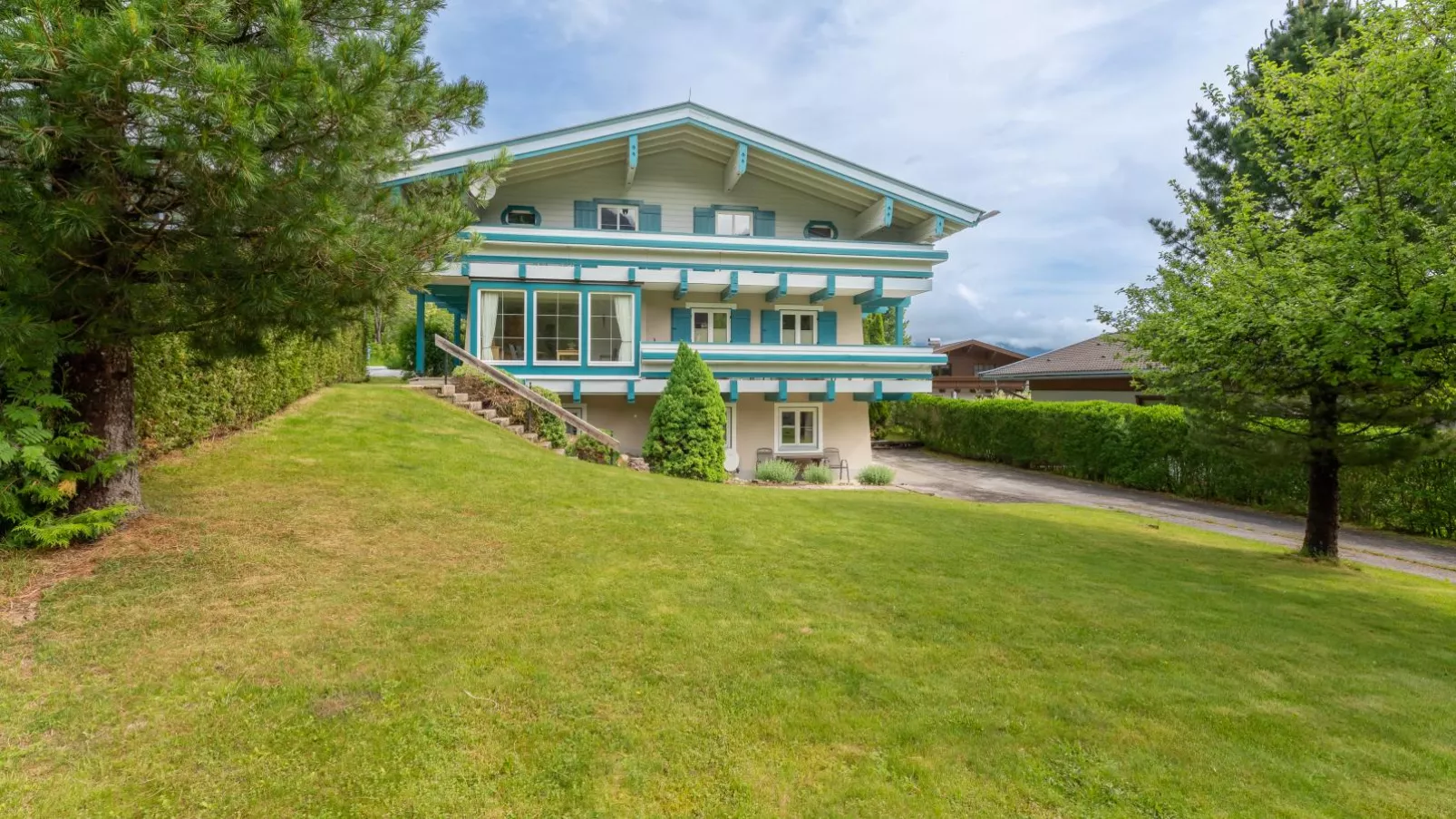 Chalet Tetteroo-Buitenkant zomer