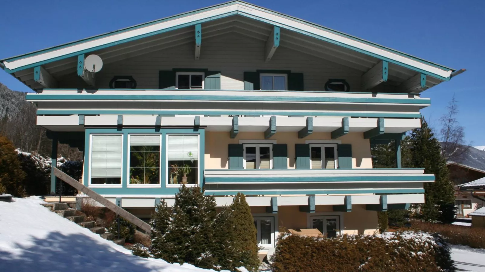 Tauernpanorama-Exterieur winter