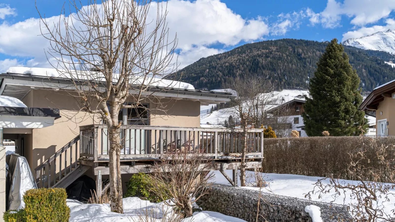 IndieBerge-Exterieur winter